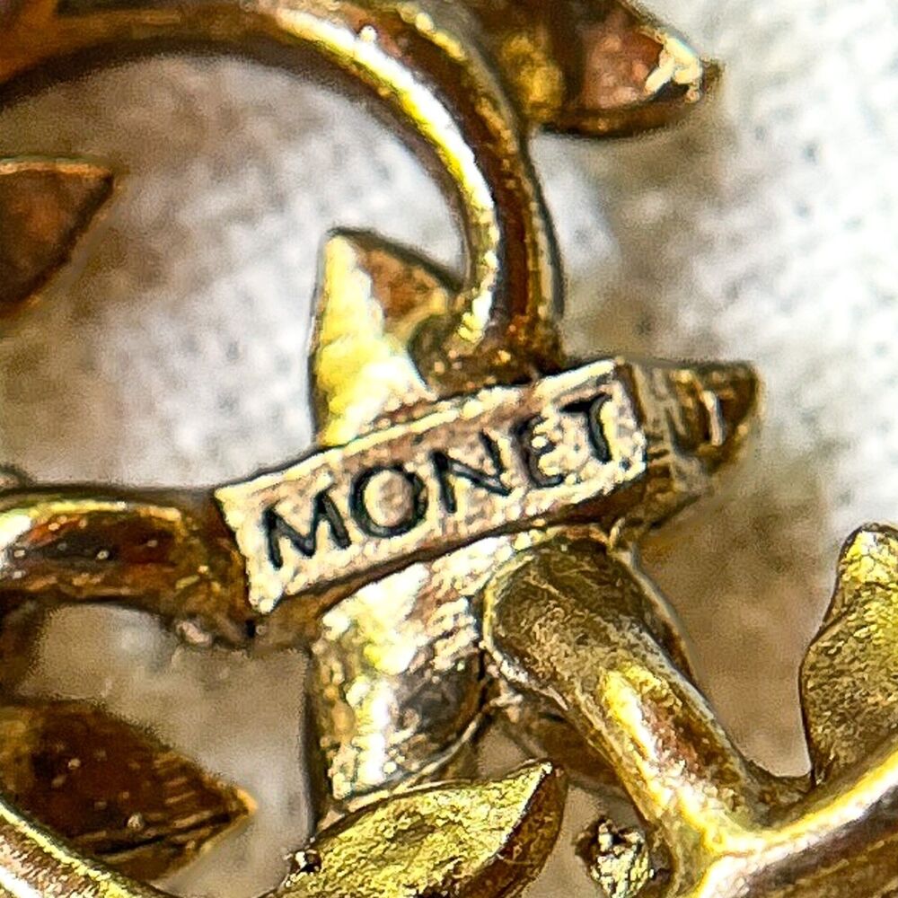 Vintage 1960s Monet Floral Wreath Brooch Gold Tone Purple Green Rhinestone Pin - Picture 6 of 7